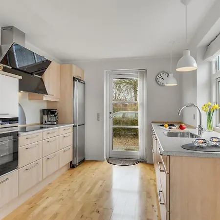 Beautiful In Tranekr With Wifi And 3 Bedrooms Tranekær
