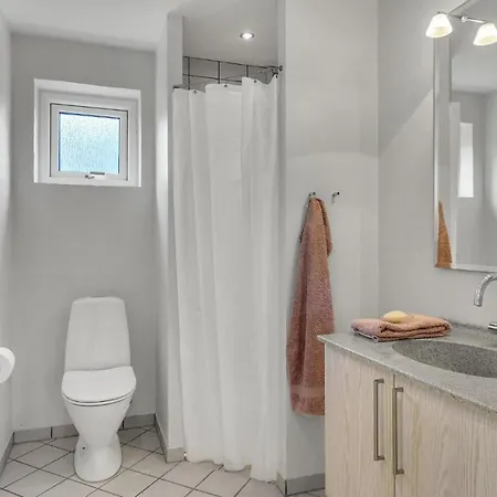 بيت للعطل Beautiful In Tranekr With Wifi And 3 Bedrooms Tranekær